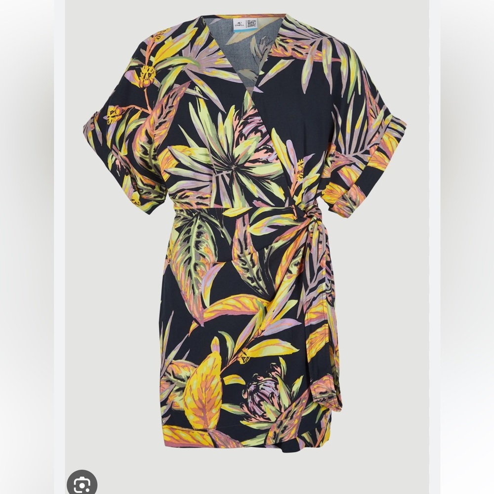 O’Neil Oliana wrap dress black tropical flower print